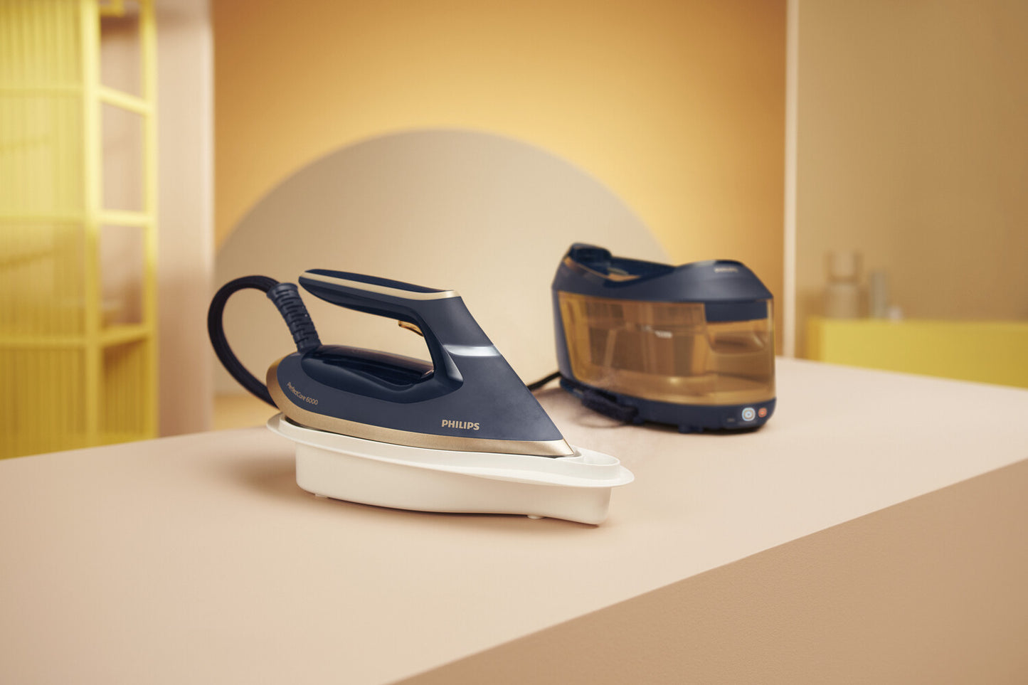 Philips PSG6066/20 ångstrykjärnsladdare 2400 W 1,8 l SteamGlide Advanced Blå, Guld
