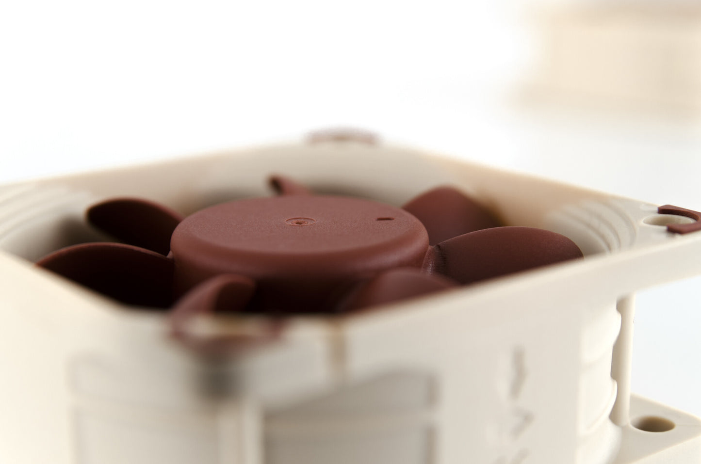 Noctua NF-A6x25 5V PWM Datorväska Fan 6 cm Beige