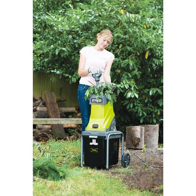 Ryobi RSH2545B trädgårdskompostkvarnar 2500 W 40 l Blade