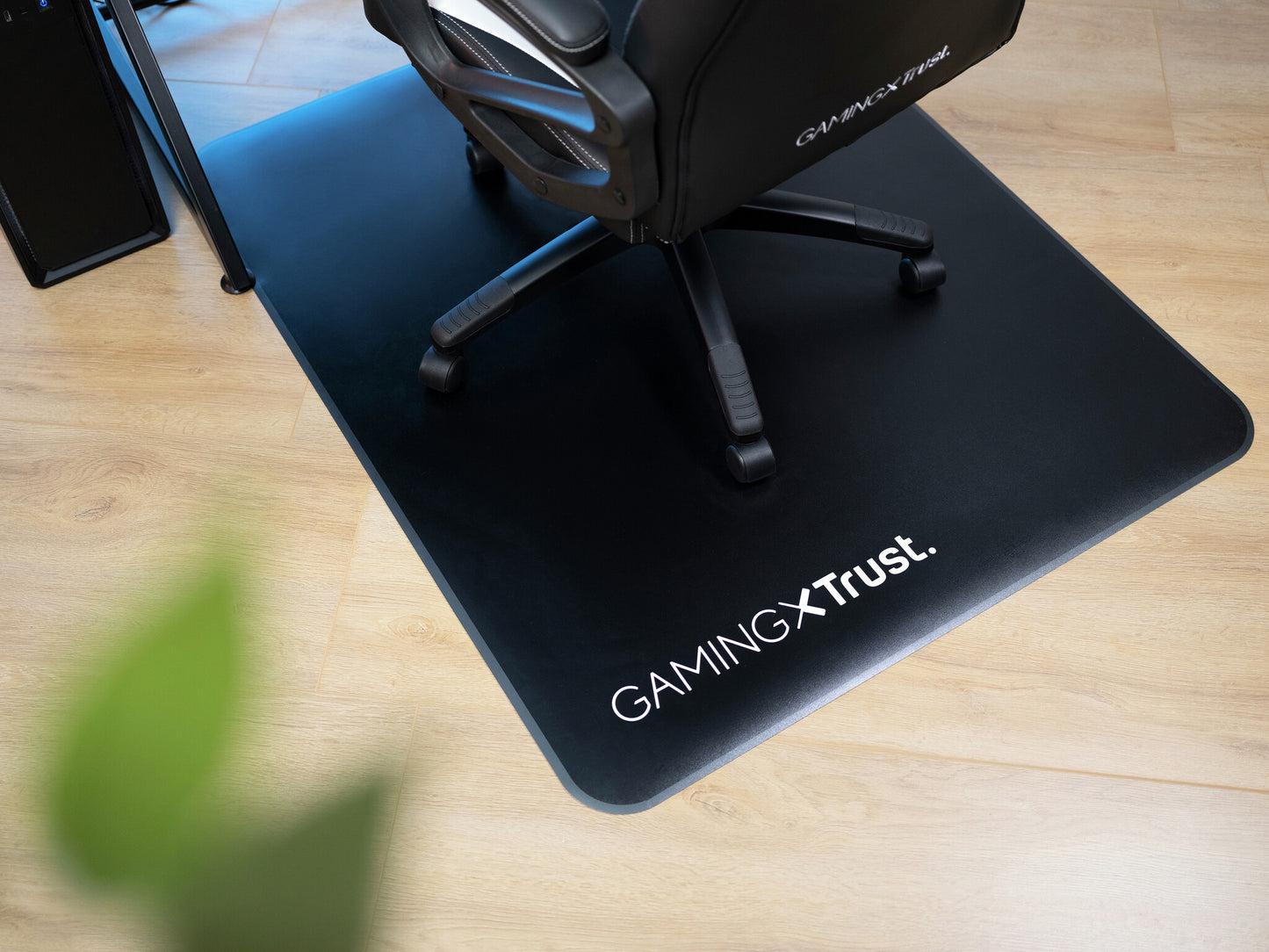 Trust GXT 715 Svart