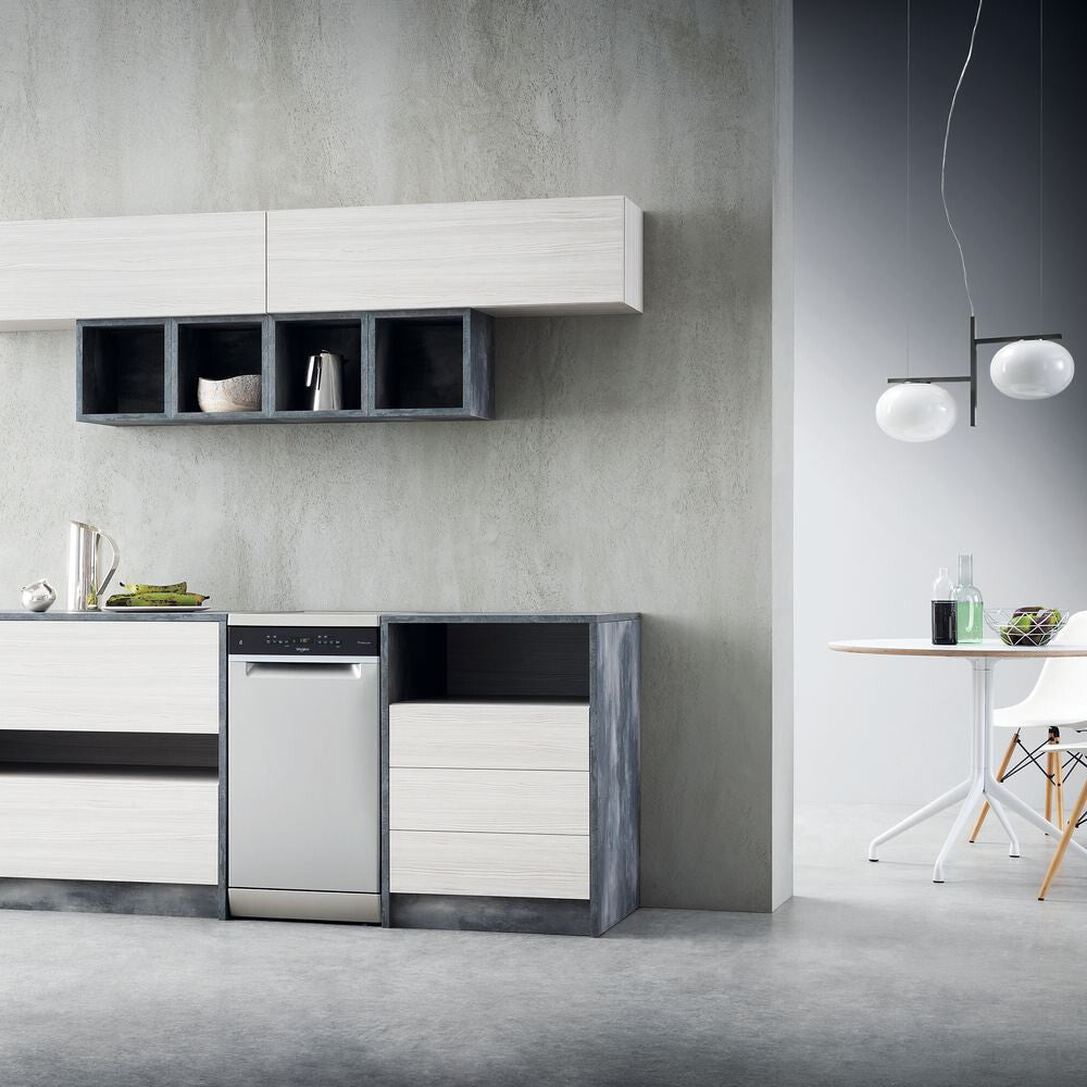Whirlpool WSFO 3O23 PF X Fristående 10 kuvert E