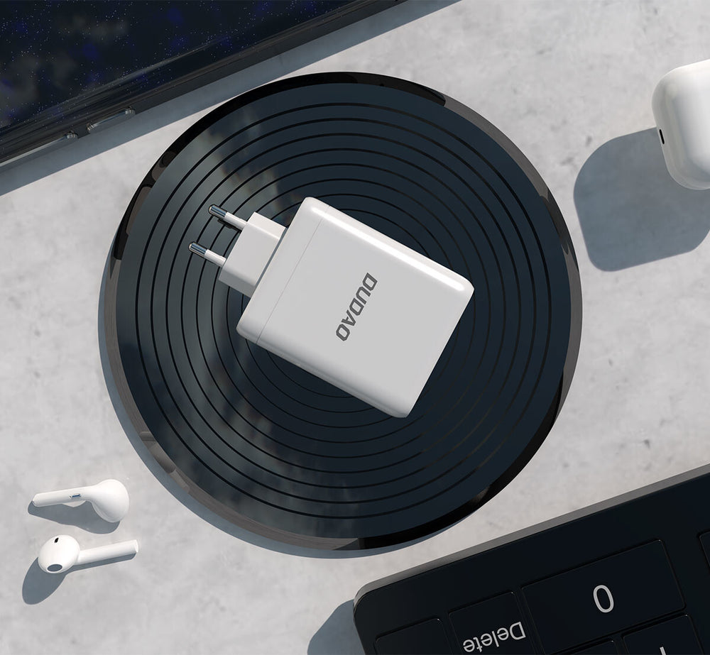DUDAO A140 140W GaN Adapter Universal Vit AC Snabb laddning inomhus
