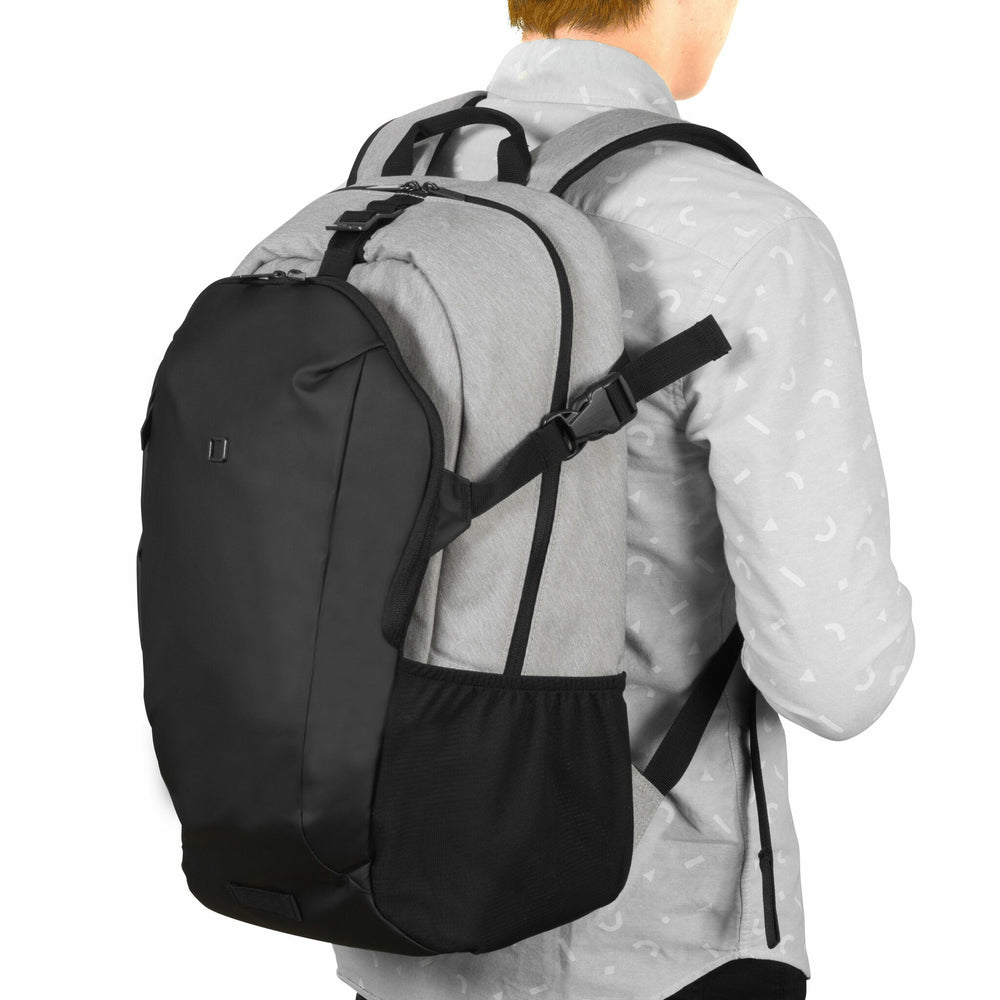 DICOTA GO 39,6 cm (15.6