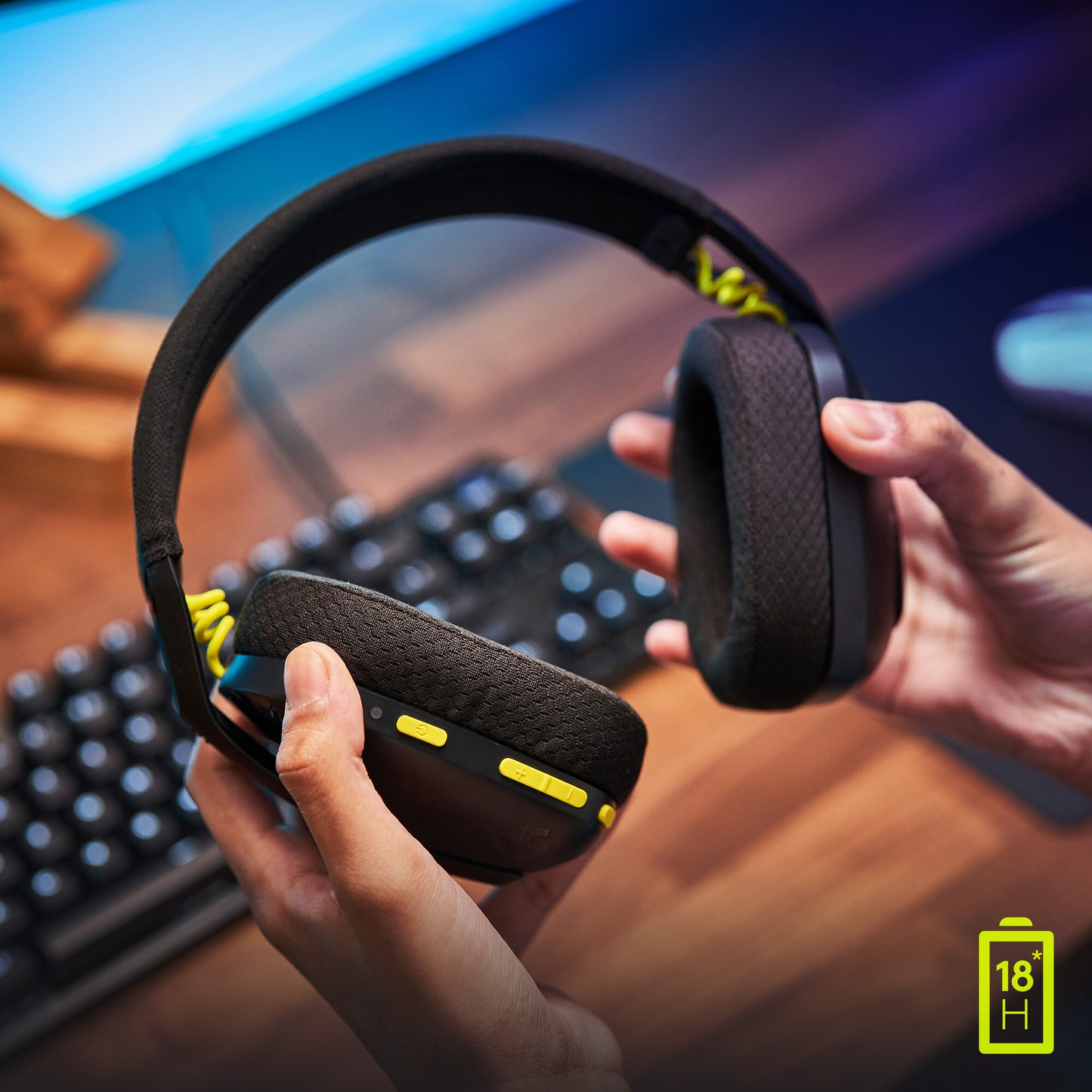 Logitech G G435 Headset Trådlös Huvudband Spela Bluetooth Svart