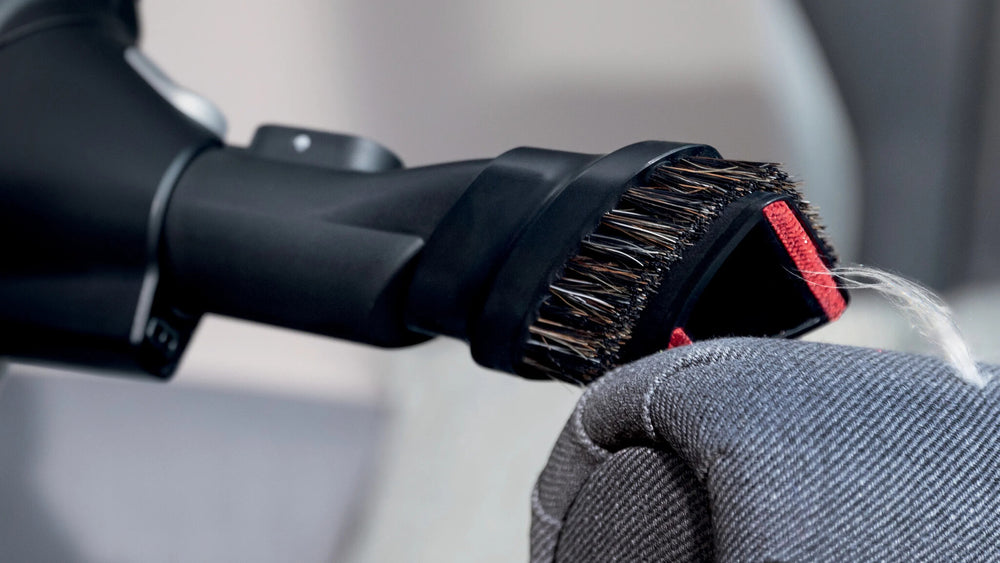 Bosch BCS711PET upprättstående dammsugare och elektrisk sopborste Skaftdammsugare Batteri Torr Utan påse 0,3 l Svart, Röd 3 Ah
