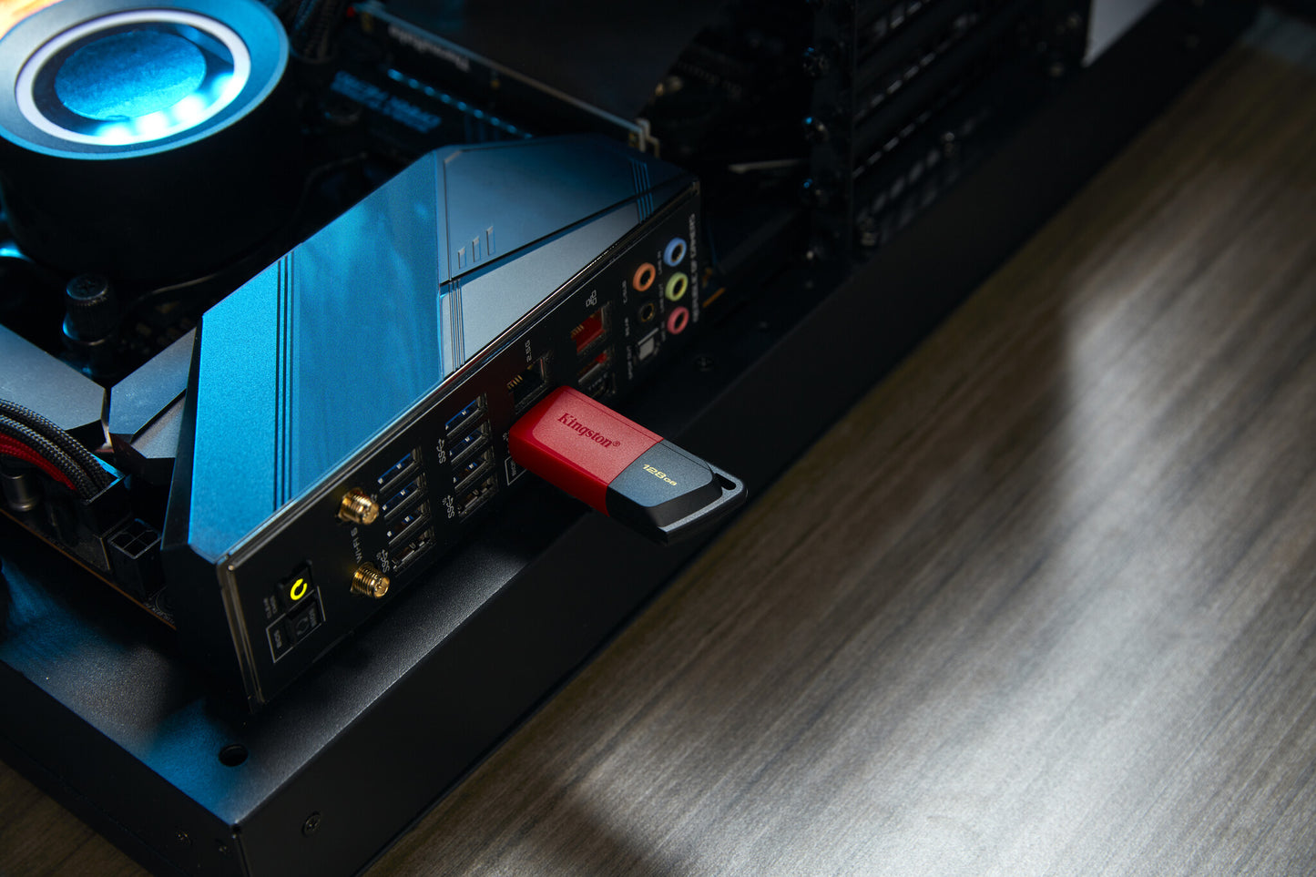 Kingston Technology DataTraveler Exodia M USB-sticka 128 GB USB Type-A 3.2 Gen 1 (3.1 Gen 1) Svart, Röd